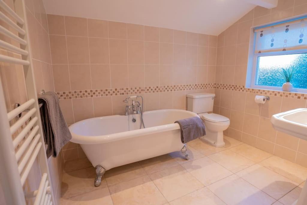 Erwenni, Llanbedrog, Abersoch Near Beach And Pub With Hot Tub Exterior foto